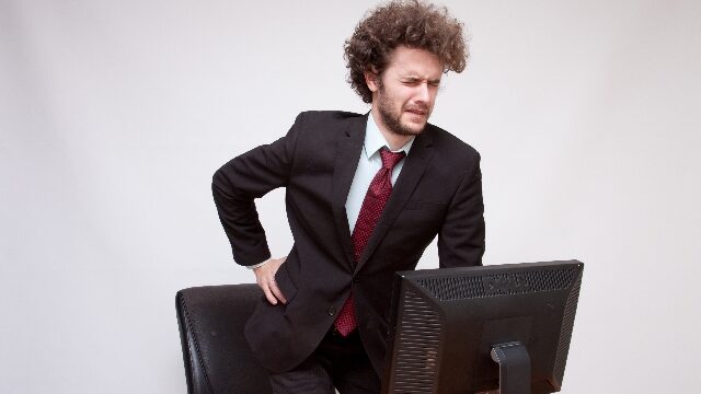 いますぐ「ぎっくり腰」の痛みを改善する方法