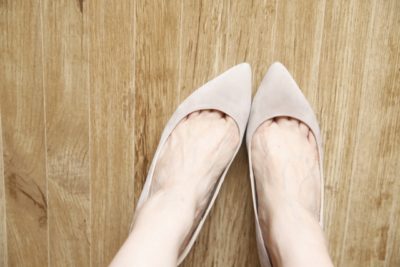 外反母趾の痛みにお悩みの方へ。痛みを治す3つのポイント